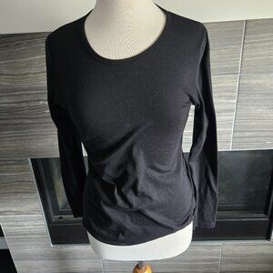 Sivvan Black Long Sleeve Top – Women’s Medium – Great Condition